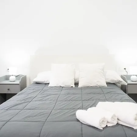 Apartamento La Paloma A Apartamento En Malaga Apartment Malaga