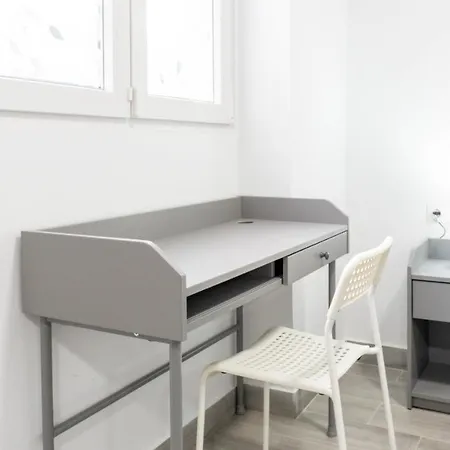 Apartment Apartamento La Paloma A Apartamento En Malaga Malaga