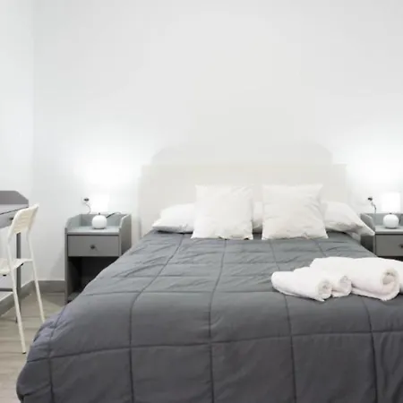 Apartamento La Paloma A Apartamento En Malaga Apartment *
